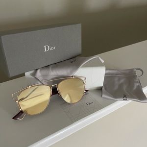 ❌SOLD❌ DIOR Technologic Sunglasses